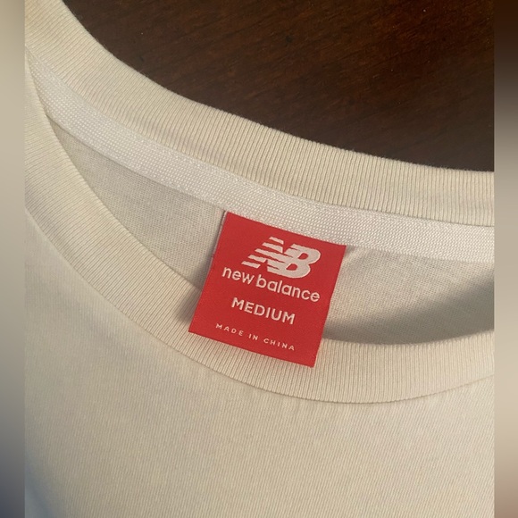 New Balance Men’s Athletics Raglan T-Shirt | Size: M - Picture 5 of 5